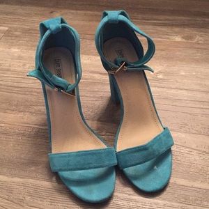 Teal colored Heel